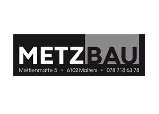 Metzbau Logo mit schwarzem Kasten in weisser und grauer Schrift